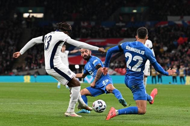 England v Greece UEFA Nations League 10 10 2024. Group 2 Noni Madueke (23) of England shoots at goal during the UEFA Nations League match between England and Greece at Wembley Stadium, London, England on 10 October 2024. London Wembley Stadium Greater London England Editorial use only , Copyright: xGrahamxHuntx PSI-20580-0102