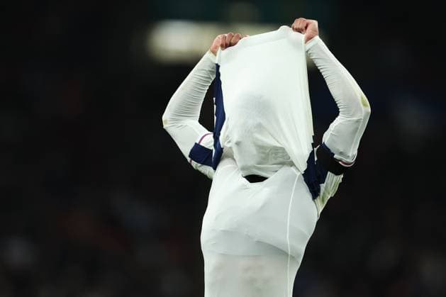 London, England, 10th October 2024. Jude Bellingham of England reacts after missing a shot on goal during the UEFA Nations League match at Wembley Stadium, London. Picture credit should read: Paul Terry Sportimage EDITORIAL USE ONLY. No use with unauthorised audio, video, data, fixture lists, club league logos or live services. Online in-match use limited to 120 images, no video emulation. No use in betting, games or single club league player publications. SPI-3369-0035