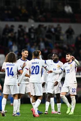 BUDAPEST, HUNGARY - OCTOBER 10: Matteo Guendouzi celebrate with Bradley Barcola, Youssouf Fofana, Theo Hernandez of France after scoring goal during the UEFA Nations League 2024 25 League A Group A2 match between Israel and France at Bozsik Arena on October 10, 2024 in Budapest, H Israel v France - UEFA Nations League 2024 25 League A Group A2 Copyright: xSebastianxFrej MBxMediax