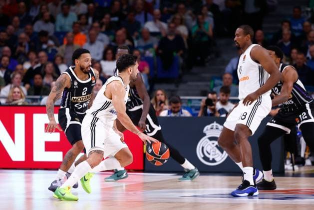 October 10, 2024, Madrid, Madrid, SPAIN: Facundo Campazzo of Real Madrid and Carlik Jones of Partizan Mozzart Bet Belgrade in action during the Turkish Airlines EuroLeague, basketball match played between Real Madrid and Partizan Mozzart Bet Belgrade at WiZink Center on October 10, 2024 in Madrid, Spain. Madrid SPAIN - ZUMAa181 20241010_zaa_a181_119 Copyright: xDennisxAgyemanx