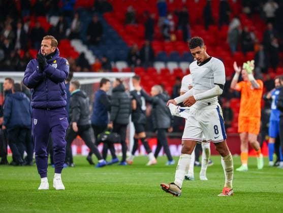 England v Greece UEFA Nations League Jude Bellingham and Harry Kane of England at the end of the UEFA Nations League Group F match at Wembley Stadium, London UK Newspapers OUT Copyright: xYannisxHalasx FIL-20750-0133