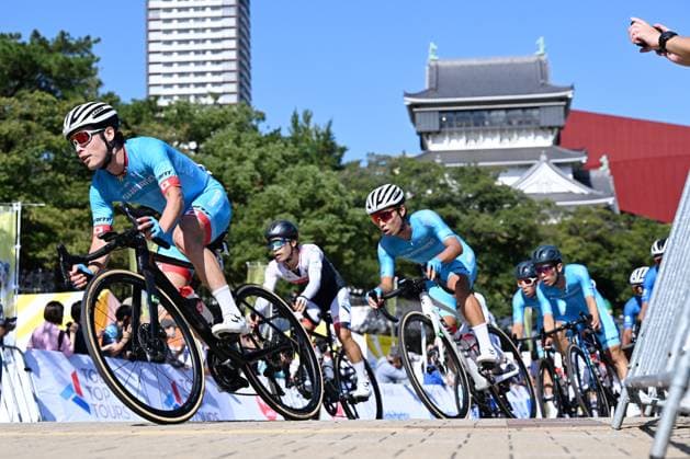 (L-R) Shotaro Iribe (SMN), Yuki Ishihara (SMN), General view, OCTOBER 11, 2024 - Cycling : Kokura Castle Criterium Exhibition Race of 2024 Tour de Kyushu in Kitakyushu, Fukuoka, Japan. Noxthirdxpartyxsales  (269558020)