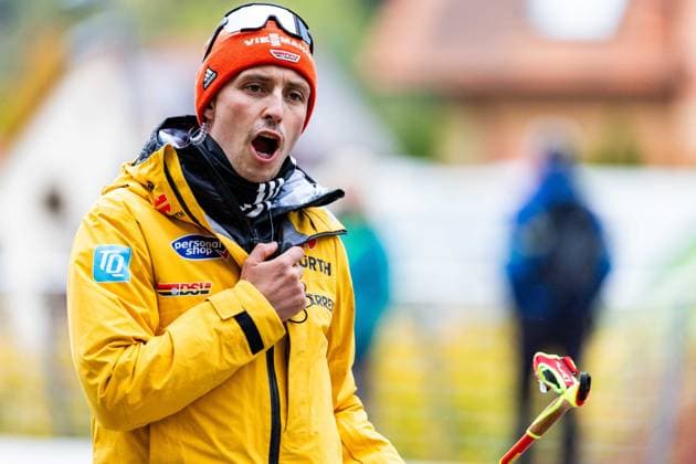 12.10.2024, GER, Nordische Kombination Skispringen - Rollskilauf Freistil 5km - 10km, Maenner Frauen Junioren, Saison 2024 2025, Deutsche Meisterschaft Eric Frenzel (Bundestrainer Nordische Kombination) 98559 Oberhof 98544 Zella-Mehl Sportanlage Lotto Thueringen Thüringen Deutschland *** 12 10 2024, GER, Nordic combined ski jumping roller skiing freestyle 5km 10km, men women juniors, season 2024 2025, German Championships Eric Frenzel national coach Nordic combined 98559 Oberhof 98544 Zella Mehl sports facility Lotto Thuringia Thuringia Germany
