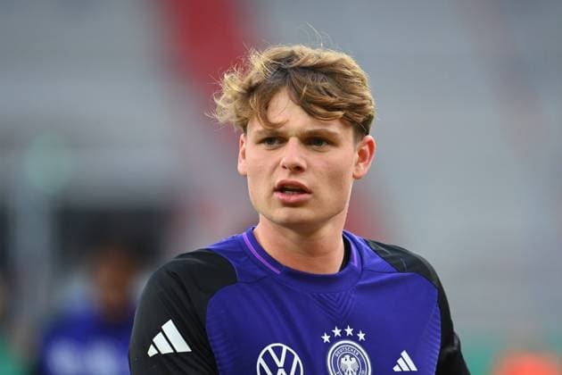 Torwart Jonas URBIG (GER), Aktion,Einzelbild,angeschnittenes Einzelmotiv,Portraet,Portrait,Porträt. Fussball U 21 Deutschland (GER) - Bulgarien (BUL) 2-1 am 11.10.2024 Jahnstadion, Regensburg. Laenderspiel, EM-Qualifikation, Gruppenphase . Â