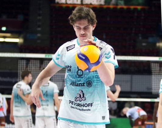 Robin BAGHADY (Dueren), He-Volleyballl, Bundesliga 2024 25 WWK Volleys Herrsching vs SWD powervolleys Dueren, 12.10.24, Muenchen, BMW Park, Copyright: WolfgangxFehrmann