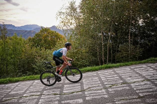 Riders during the Gran Fondo ILombardia & x201c;Felice Gimondi& x201d; one day amatour race from Cant& xf9; to Cant& xf9; on October 13, 2024, Italy.  Copyright: xMarcoxAlpozzi xLaPressex