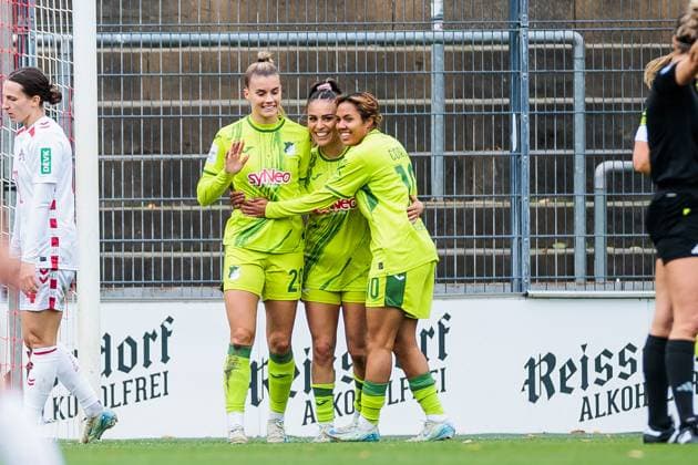 Google Pixel Frauen-Bundesliga, 1. FC Köln - TSG Hoffenheim; 13.10.2024 Jubel zum 0:2 durch Selina Cerci (TSG Hoffenheim, 29), die beim Treffer gegen ihren ehemaligen Verein nicht jubeln möchte Google Pixel Frauen-Bundesliga, 1. FC Köln - TSG Hoffenheim, Köln, Franz-Kremer-Stadion DFB REGULATIONS PROHIBIT ANY USE OF PHOTOGRAPHS AS IMAGE SEQUENCES AND OR QUASI-VIDEO. Copyright: xBEAUTIFULxSPORTS Wunderlx
