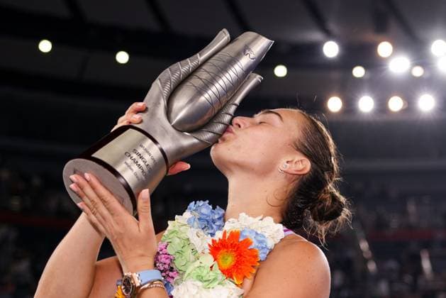 WUHAN, CHINA - OCTOBER 13: Champion Aryna Sabalenka kisses the trophy during the awarding ceremony after the Women s Singles Final match on day nine of 2024 Wuhan Open at Optics Valley International Tennis Center on October 13, 2024 in Wuhan, Hubei Province of China.  Copyright: xVCGx 111523557153