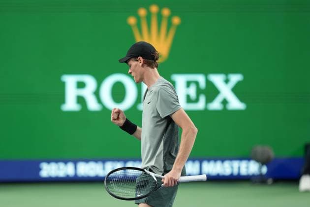 (241013) -- SHANGHAI, Oct. 13, 2024 -- Jannik Sinner celebrates scoring during the men s singles final match between Jannik Sinner of Italy and Novak Djokovic of Serbia at the ATP, Tennis Herren World Tour Shanghai Masters tennis tournament in Shanghai, east China, Oct. 13, 2024. ) (SP)CHINA-SHANGHAI-TENNIS-ATP TOUR-SHANGHAI MASTERS(CN) XuxYanan 