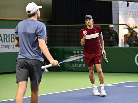 STOCKHOLM, SVERIGE 20241014 Leo Borg i par med Adam Heinonen som möter Gonzalo Escobar och Diego Hidalgo under inledningen av BNP Paribas Nordic Open pa Kungliga tennishallen i Stockholm. STOCKHOLM SVERIGE x10040x