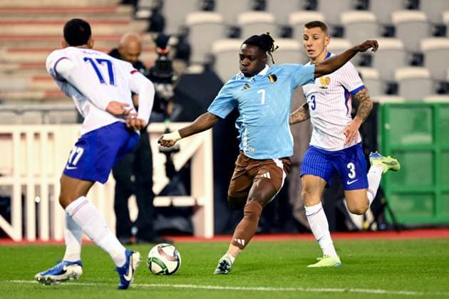 BRUSSELS - (l-r) William Saliba of France, Jeremy Doku of Belgium, Lucas Digne of France during the UEFA Nations League match between Belgium and France at the King Baudouin Stadium on Oct. 14, 2024 in Brussels, Belgium. ANP Hollandse Hoogte UEFA Nations League 2024 25 League A Group A2 2024 25 xVIxANPxSportx xGerritxvanxKeulenxIVx 510900976 originalFilename: 510900976.jpg