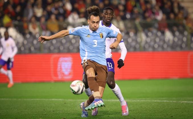 Belgium s Arthur Theate fights for the ball during a soccer game between Belgian national soccer team Red Devils and France, match 4 (out of 6) in the League A Group 2 of the UEFA Nations League 2025 competition, Monday 14 October 2024 in Brussels. VIRGINIExLEFOUR  x102531346x