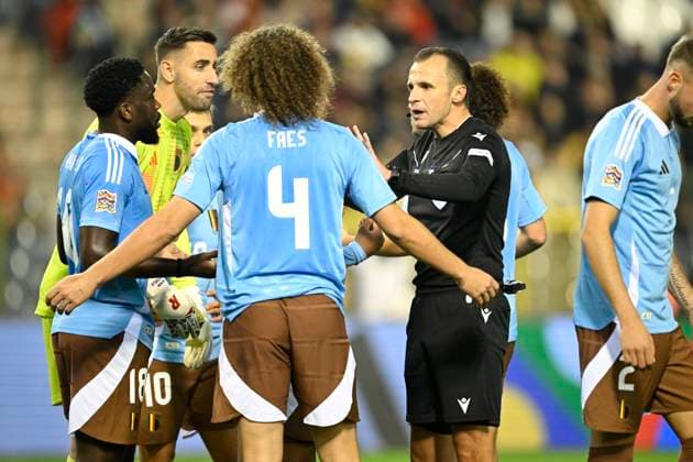 Belgium v France - UEFA Nations League 14 10 2024 BRUSSELS, BELGIUM - OCTOBER 14 : referee Peljto Irfan (BIH) gestures during the UEFA Nations League tournament League A Phase Group A2 match between Belgium and France on October 14, 2024 in Brussels, Belgium, 14 10 2024 Brussels Belgium  Copyright: xNicoxVereeckenx
