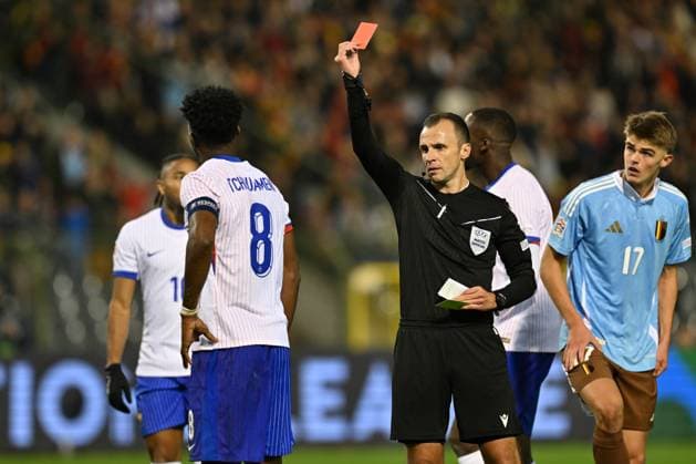 241014 UEFA NATIONS LEAGUE A2 - D4 BELGIUM VS FRANCE Aurelien Tchouameni (8) of France receives a red card from referee Irfan Peljto during a soccer game between the national teams of Belgium, called the Red Devils and France, called les Bleus in the fourth game in group A2 in the UEFA Nations League , on Monday 14 October 2024 in Brussels , Belgium . photo isosport David Catry BRUSSELS BELGIUM  Copyright: xx 482968