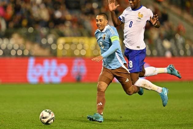 241014 UEFA NATIONS LEAGUE A2 - D4 BELGIUM VS FRANCE Youri Tielemans (8) of Belgium fouled by Aurelien Tchouameni (8) of France during a soccer game between the national teams of Belgium, called the Red Devils and France, called les Bleus in the fourth game in group A2 in the UEFA Nations League , on Monday 14 October 2024 in Brussels , Belgium . photo isosport David Catry BRUSSELS BELGIUM  Copyright: xx 482971