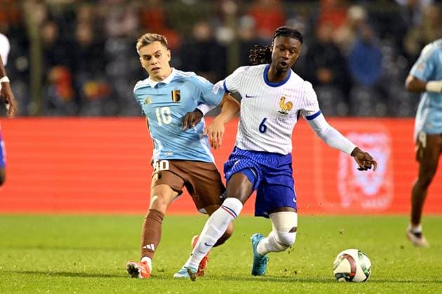 BRUSSELS - (l-r) Leandro Trossard of Belgium, Eduardo Camavinga of France during the UEFA Nations League match between Belgium and France at the King Baudouin Stadium on Oct. 14, 2024 in Brussels, Belgium. ANP Hollandse Hoogte UEFA Nations League 2024 25 League A Group A2 2024 25 xVIxANPxSportx xGerritxvanxKeulenxIVx 510907655 originalFilename: 510907655.jpg