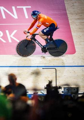 BALLERUP - Jeffrey Hoogland during a training session prior to the World Track cycling, Rad, Radsport, Bahnrad, Bahn Championships at the Ballerup Super Arena. ANP IRIS VAN DEN BROEK xVIxANPxSportx xxANPxIVx 510952541 originalFilename: 510952541.jpg