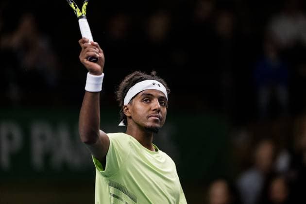 241015 Elias Ymer of Sweden ahead of a men s singles tennis match against Nicolas Jarry of Chile during day 4 of the ATP, Tennis Herren 250 Nordic Open on October 15, 2024 in Stockholm. Photo: Emma Wallskog BILDBYRAN COP 320 EW0443 tennis atp 250 nordic open day 4 bbeng Copyright: EMMAxWALLSKOG BB241015EW002