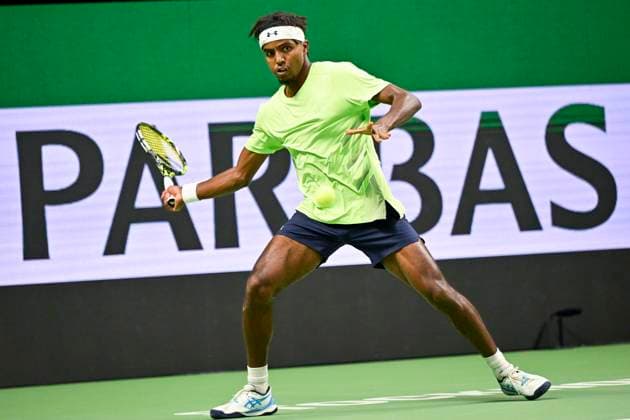 STOCKHOLM, SVERIGE 20241015 Elias Ymer möter Nicolas Jarry, Chile i Nordic Open pa Centre Court i Kungliga Tennishallen. STOCKHOLM SVERIGE x10060x