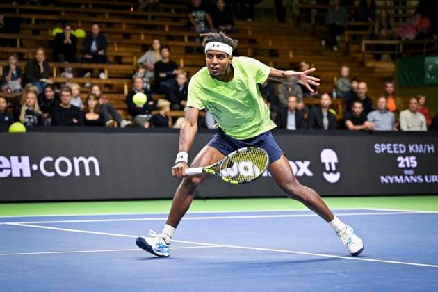 STOCKHOLM, SVERIGE 20241015 Elias Ymer möter Nicolas Jarry, Chile i Nordic Open pa Centre Court i Kungliga Tennishallen. STOCKHOLM SVERIGE x10060x