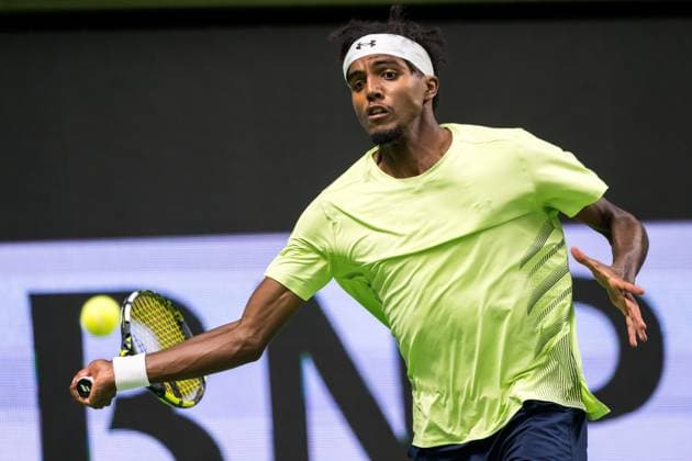 241015 Elias Ymer of Sweden competes in a men s singles tennis match against Nicolas Jarry of Chile during day 4 of the ATP, Tennis Herren 250 Nordic Open on October 15, 2024 in Stockholm. Photo: Emma Wallskog BILDBYRAN COP 320 EW0443 tennis atp 250 nordic open day 4 bbeng Copyright: EMMAxWALLSKOG BB241015EW010