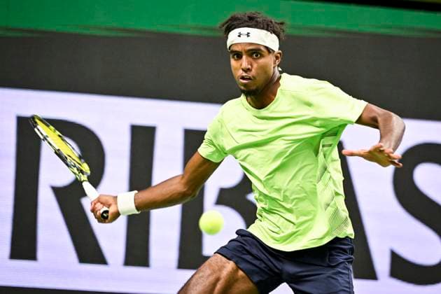 STOCKHOLM, SVERIGE 20241015 Elias Ymer möter Nicolas Jarry, Chile i Nordic Open pa Centre Court i Kungliga Tennishallen. STOCKHOLM SVERIGE x10060x