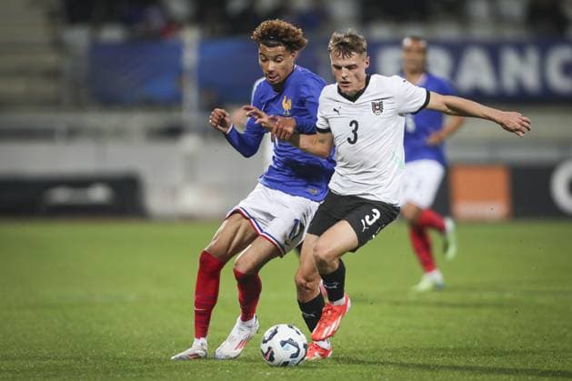 HUGO EKITIKE 17 ET BENJAMIN BOCKLE 3 FOOTBALL : European Under-21 Championship 2025 Qualifying round. France vs Autriche - Stade Marcel Picot- Nancy 15 10 2024 ElyxandroCegarra Panoramic 