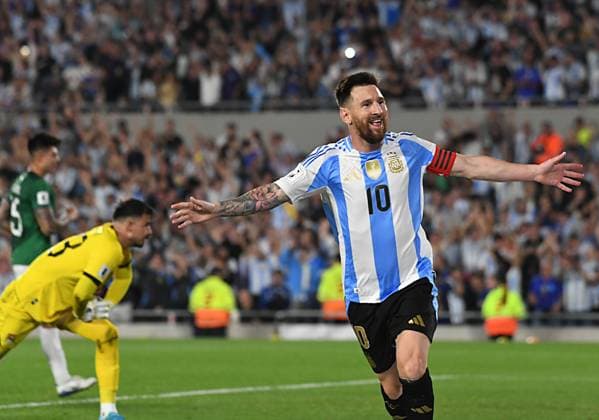 Bilder des Jahres 2024, Sport 10 Oktober Sport Themen der Woche KW42 Sport Bilder des Tages Fußball, WM Quali, Argentinien - Bolivien Lionel Messi. Argentina vs Bolivia. Eliminatoria Sudamericana Copa del Mundo 2026. 15 10 2024. Fotobaires *** Lionel Messi Argentina vs Bolivia South American Qualifiers World Cup 2026 15 10 2024 Photobaires Copyright: xxx