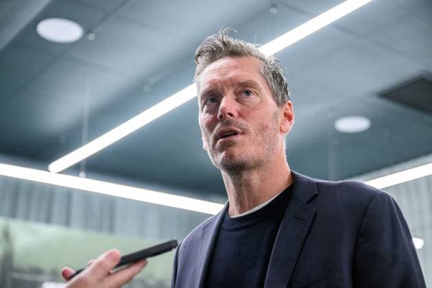 241016 Thomas Enqvist, tournament director, speaks to media during day 5 of the ATP, Tennis Herren 250 Nordic Open on October 16, 2024 in Stockholm. Photo: Jesper Zerman BILDBYRAN kod JZ SD0014 tennis atp 250 nordic open day 5 bbeng Copyright: JESPERxZERMAN BB241016JZ042