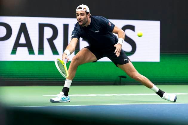 241016 Matteo Berrettini of Italy competes in a men s singles tennis match during day 5 of the ATP, Tennis Herren 250 Nordic Open on October 16, 2024 in Stockholm. Photo: Sara Damne BILDBYRAN kod SD SD0014 tennis atp 250 nordic open day 5 bbeng Copyright: SARAxDAMNE BB241016SD021