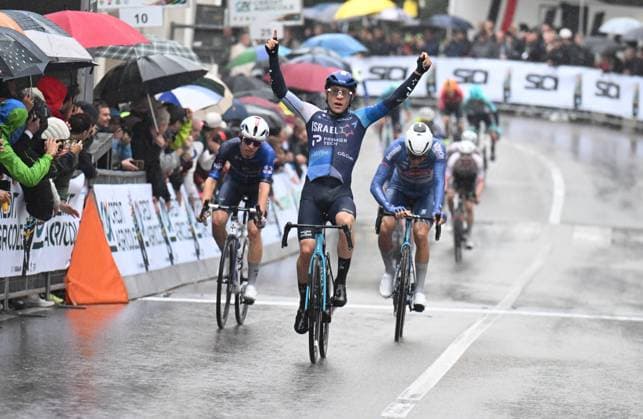 Sport Bilder des Tages 16-10-2024 Giro Del Veneto; 2024, Israel - Premier Tech; 2024, Alpecin - Deceuninck; 2024, Groupama - Fdj; Strong, Corbin; Meurisse, Xandro; Gregoire, Romain; Vicenza; 