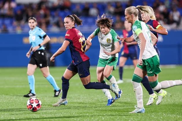 October 16, 2024, Sant Joan Despi, Barcelona, Spain: Ewa Pajor of FC Barcelona, Barca Femenino and Asato Miyagawa of Hammarby IF in action during the UEFA WomenÃ¢â‚¬â ¢s Champions League, football match played between FC Barcelona and Hammarby IF at Johan Cruyff Stadium on October 16, 2024 in Sant Joan Despi, Spain. Sant Joan Despi Spain - ZUMAa181 20241016_zaa_a181_076 Copyright: xJavierxBorregox