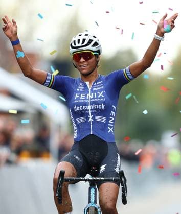 Dutch Ceylin Del Carmen Alvarado celebrates as she crosses the finish line to win the women s elite race of the Kermiscross cyclocross cycling event in Ardooie, Thursday 17 October 2024. DAVIDxPINTENS  x102782314x