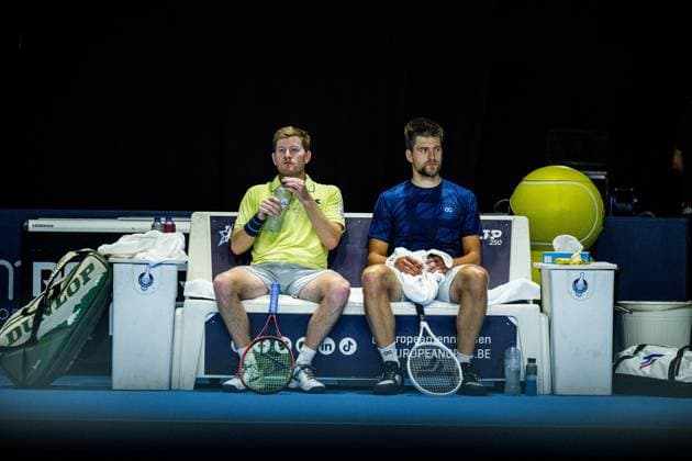 Luke Johnson and Dutch Sander Arends pictured in action during a tennis match in the quarter final of the doubles competition at the ATP, Tennis Herren European Open Tennis tournament in Antwerp, Thursday 17 October 2024. JASPERxJACOBS  x102785080x