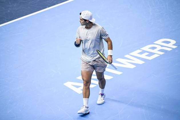 US Marcos Giron celebrates during a tennis match in the round of 16 of the singles competition at the ATP, Tennis Herren European Open Tennis tournament in Antwerp, Thursday 17 October 2024. TOM GOYVAERTS TomxGoyvaerts  x102787217x