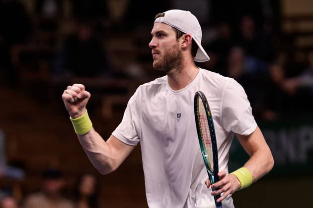 241017 Nicolas Jarry of Chile celebrates as he competes in a men s singles tennis match during day 6 of the ATP, Tennis Herren 250 Nordic Open on October 17, 2024 in Stockholm. Photo: Jesper Zerman BILDBYRAN kod JZ JZ0581 tennis atp 250 nordic open day 6 bbeng jubel Copyright: JESPERxZERMAN BB241017JZ003
