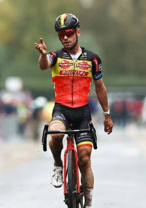 Belgian Eli Iserbyt crosses the finish line at the men s elite race of the Kermiscross cyclocross cycling event in Ardooie, Thursday 17 October 2024. DAVIDxPINTENS  x102794758x