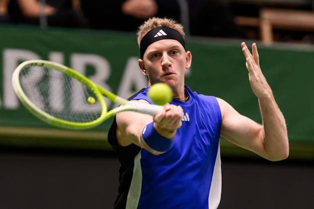 241017 Alejandro Davidovich Fokina of Spain competes in a men s singles tennis match during day 6 of the ATP, Tennis Herren 250 Nordic Open on October 17, 2024 in Stockholm. Photo: Jesper Zerman BILDBYRAN kod JZ JZ0581 tennis atp 250 nordic open day 6 bbeng Copyright: JESPERxZERMAN BB241017JZ013