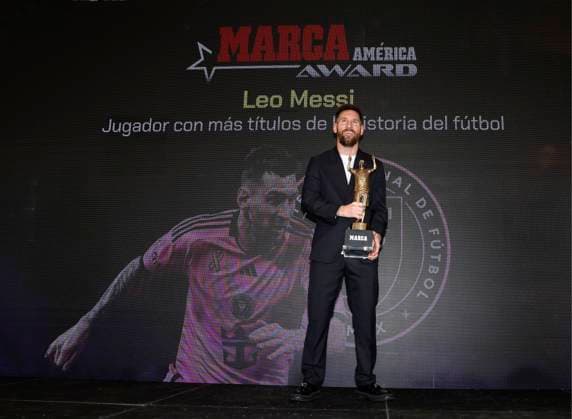 Lionel Messi Receives the MARCA America Award, Fort Lauderdale, Florida, USA - 17 Oct 2024 Cordon Press  FOTOxCHEMAxREY REPORTAJE