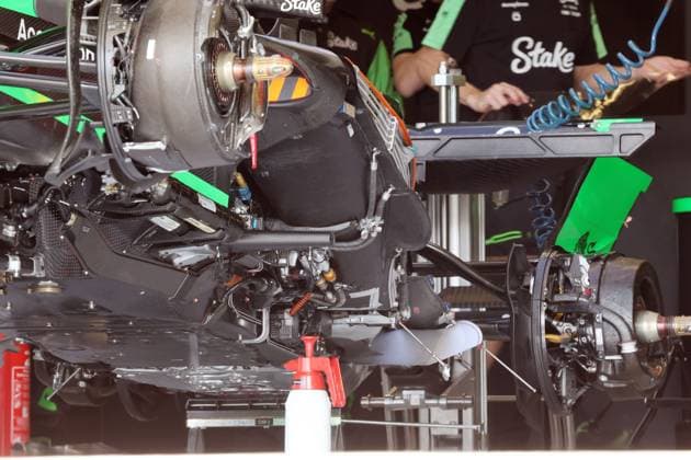 Der Sauber C44 ohne Unterboden von unten, Stake F1 Team Kick Sauber, Formel 1 Pirelli Grand Prix, FIA F1 Weltmeisterschaft, Circuit of Amerika, Austin Texas, 17.10.2024, USA, Vorbereitung auf das Wochenende