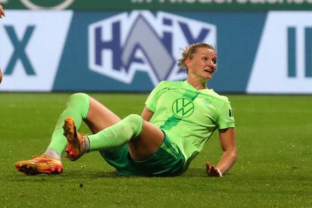 VfL vs. Olympique Lyon, CL Frauen Wolfsburg, 17.10.2024, FUßBALL - VfL Wolfsburg vs. Olympique Lyon, Gruppenrunde Champions League Frauen, Saison 2024 25. Alexandra Popp (VfL Wolfsburg) Wolfsburg