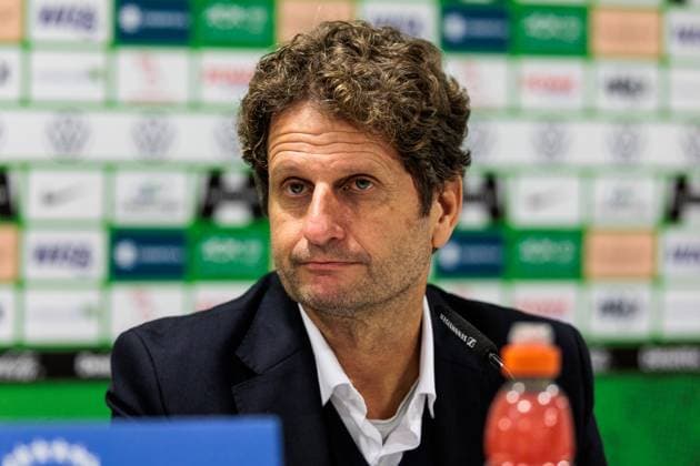 UEFA Women’s Champions League: VfL Wolfsburg - Olympique Lyonnais; 17.10.2024 Joe Montemurro (Trainer Olympique Lyonnais) während der Pressekonferenz UEFA Women’s Champions League: VfL Wolfsburg - Olympique Lyonnais, Wolfsburg, AOK Stadion am 17.10.2024 Copyright: xBEAUTIFULxSPORTS Wunderlx