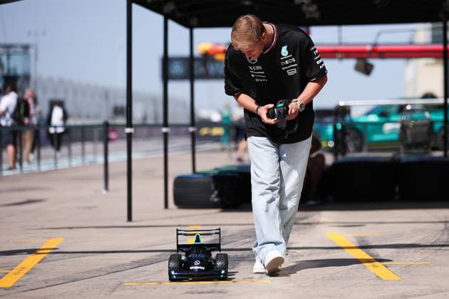 Bilder des Jahres 2024, Sport 10 Oktober Sport Themen der Woche KW42 Sport Bilder des Tages Mick Schumacher reserve driver in Formula One for Mercedes portrait during the Formula 1 Pirelli United States Grand Prix 2024, 19th round of the 2024 Formula One World Championship, WM, Weltmeisterschaft from October 18 to 20, 2024 on the Circuit of the Americas, in Austin, United States of America - F1 - US GRAND PRIX 2024 DPPI Panoramic  241017R19_USA_DP_EA011521