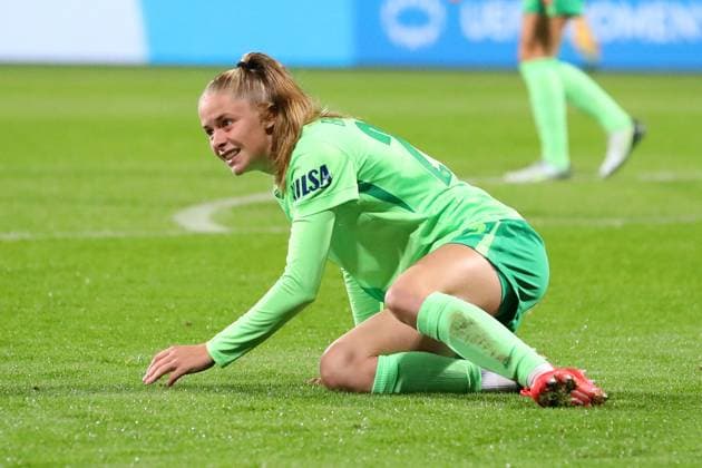 VfL vs. Olympique Lyon, CL Frauen Wolfsburg, 17.10.2024, FUßBALL - VfL Wolfsburg vs. Olympique Lyon, Gruppenrunde Champions League Frauen, Saison 2024 25. Vievien Endemann (VfL Wolfsburg) Wolfsburg