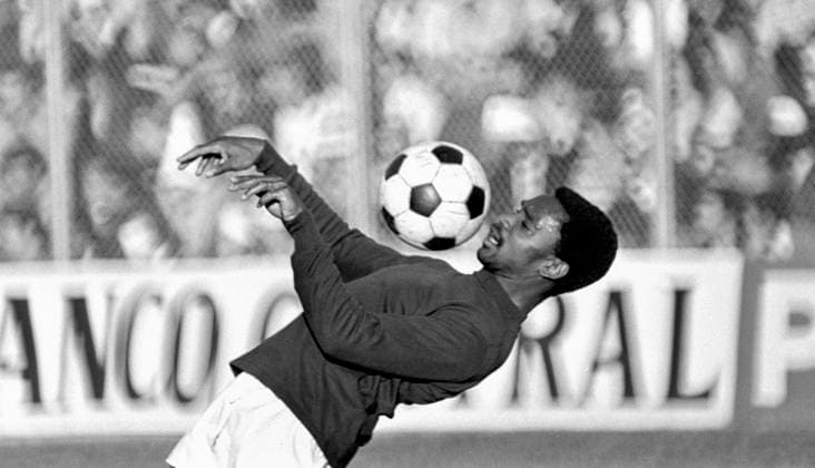 791215 Football, La Liga, Spain, 1979-80, Malaga - Real Madrid: Real Madrids Laurie Cunningham. *** 791215 Football, La Liga, Spain, 1979 80, Malaga Real Madrid Real Madrids Laurie Cunningham  Copyright: BILDBYRAN BB791215BB008