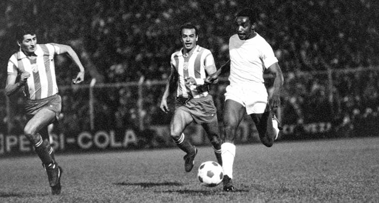 791215 Football, La Liga, Spain, 1979-80, Malaga - Real Madrid: Real Madrids Laurie Cunningham. Copyright: BILDBYRAN BB791215BB023