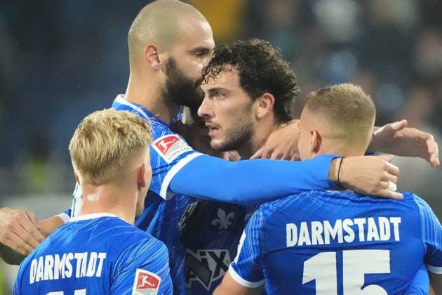 Frasier Hornby (SV Darmstadt 98, 09) jubelt, celebrate the goal, Torjubel zum 1:0 - 18.10.2024 2. Bundesliga, Saison 24 25: SV Darmstadt 98 vs 1. FC Köln, Stadion am Boellenfalltor, emonline, emspor,