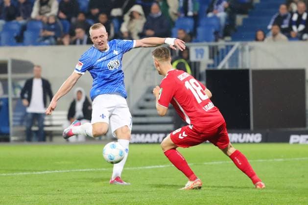 18.10.2024, xtvx, Fussball 2.Bundesliga, SV Darmstadt 98 - 1.FC Köln emspor, v.l. Goal scored, Tor zum 3:1 Isac Lidberg (SV Darmstadt 98) (DFL DFB REGULATIONS PROHIBIT ANY USE OF PHOTOGRAPHS as IMAGE SEQUENCES and or QUASI-VIDEO) Darmstadt