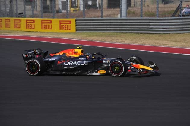 18.10.2024, Circuit of The Americas, Austin, FORMULA 1 PIRELLI UNITED STATES GRAND PRIX 2024 ,im Bild Sergio Perez (MEX), Oracle Red Bull Racing (Photo by Hasan Bratic DeFodi Images) not used in POL SRB CRO FRA GBR NED ITA USA Defodi-506_20241018_hbr_0954