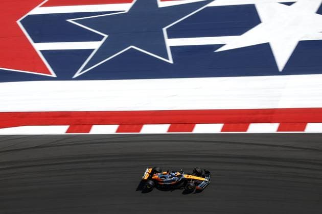 81 PIASTRI Oscar (aus), McLaren F1 Team MCL38, action during the Formula 1 Pirelli United States Grand Prix 2024, 19th round of the 2024 Formula One World Championship, WM, Weltmeisterschaft from October 18 to 20, 2024 on the Circuit of the Americas, in Austin, United States of America - F1 - US GRAND PRIX 2024 DPPI Panoramic  241018_R19_USA_DP_XB3_3568